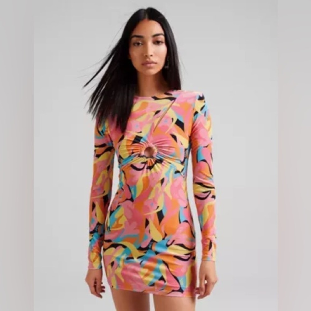 Bershka velvet bright printed bodycon dress with ring detail in multi (17)